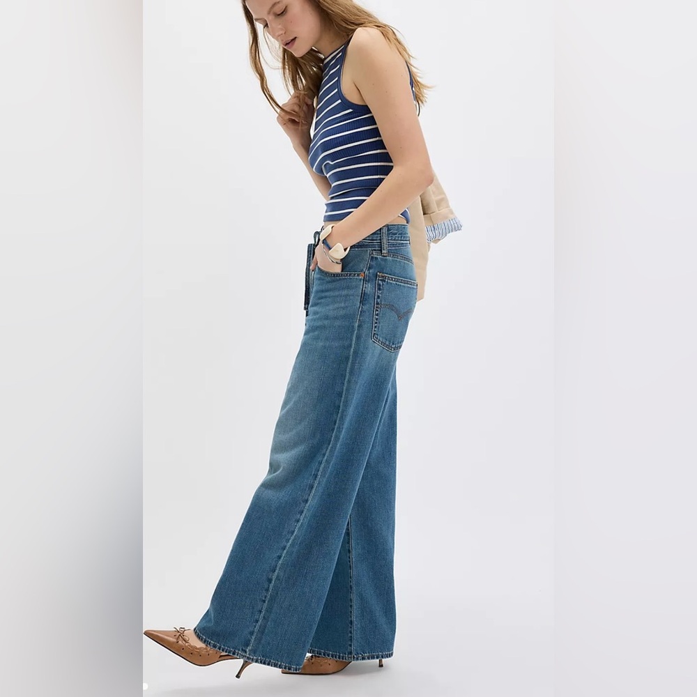 Levi's Blue Wide Leg Flare Jeans - Picture 3 of 8